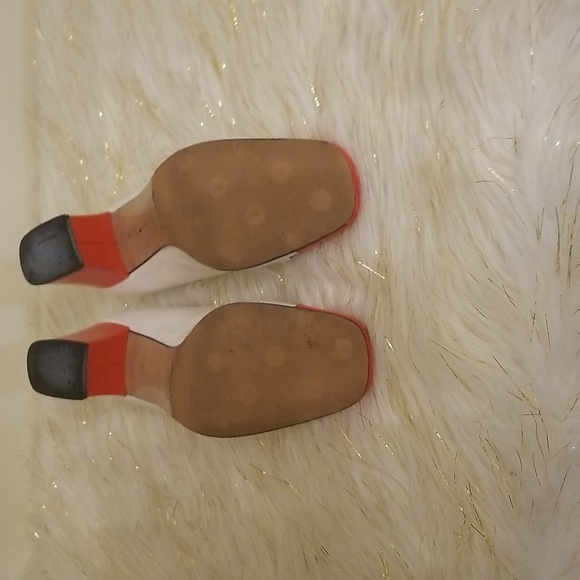 Gucci Heels - Picture 4 of 8